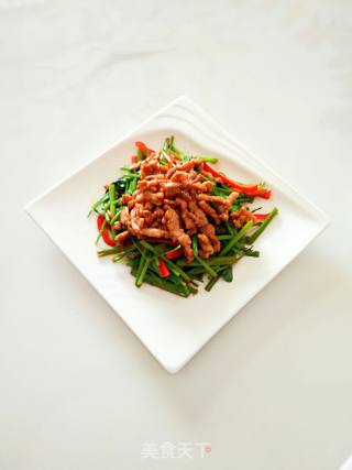 #春食野菜香# Stir-fried Shredded Pork with Wild Celery recipe