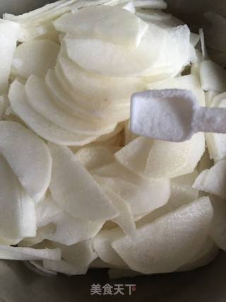 Radish with Plum Sauce recipe
