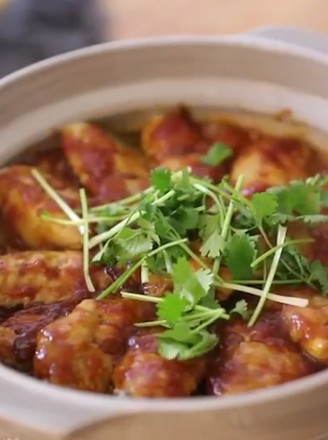 Three Sauce Chicken Wings Braised Pot recipe