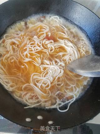 Beef Bone Noodle Soup recipe