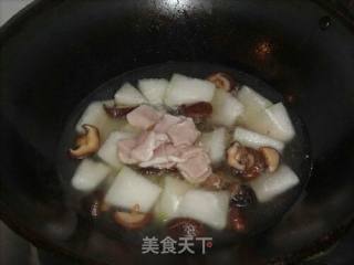 Mushroom, Fresh Shell and Winter Melon Soup recipe