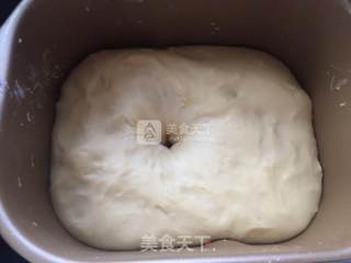 #aca烤明星大赛#jam and Soft Croissant Small Bread Meal Bag recipe