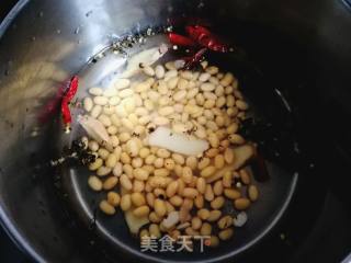 Three Leaf Scented Soy Beans recipe