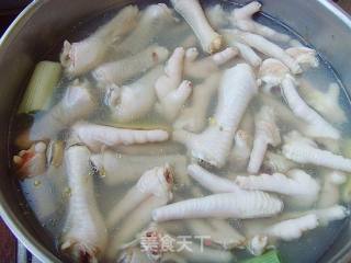 Booming Money: Pickled Pepper Chicken Feet recipe