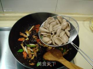 Coarse Grains Made "muxi Stir-fried Buckwheat Cat Ears" recipe