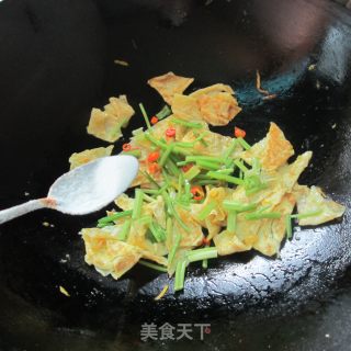 Celery Scrambled Eggs recipe