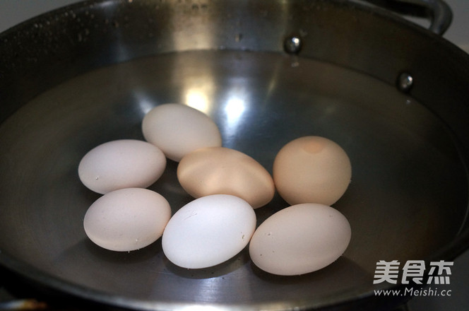 Marinated Eggs in Gravy recipe