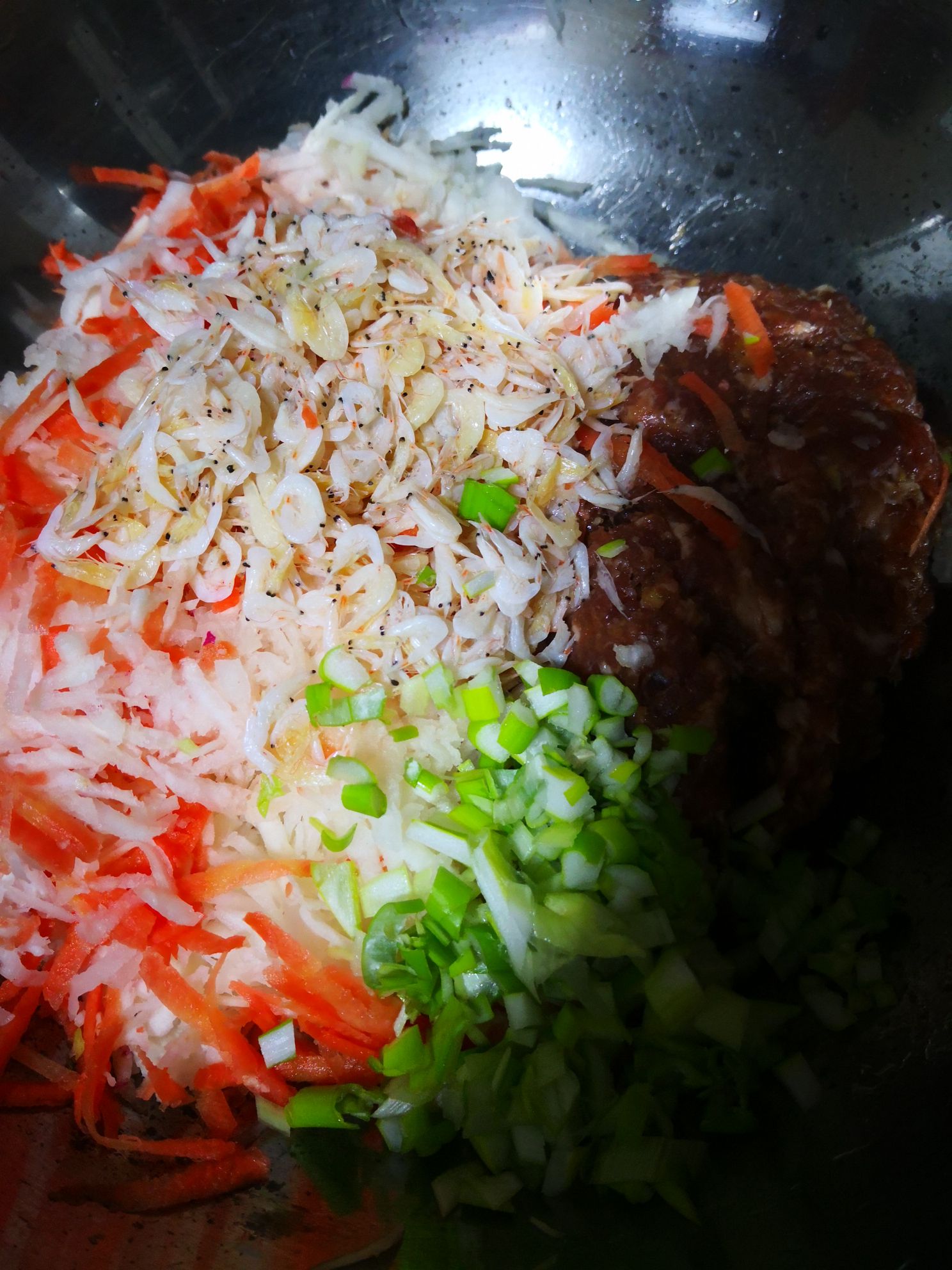 Two-color Radish Buns recipe