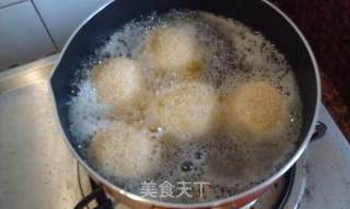 Sesame Glutinous Rice Ball recipe