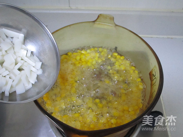 Corn Distilled Rice Cake Soup recipe