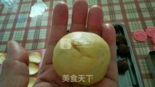 Bean Paste Sesame Mooncake~~zhen Zhenzhen recipe