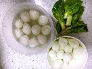 Quail Egg Fish Ball Soup recipe