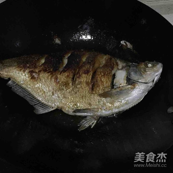 Braised Wuchang Fish Bream recipe