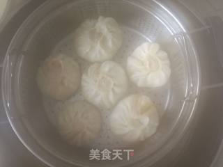 Spring Edible Shepherd's Purse Steamed Buns recipe