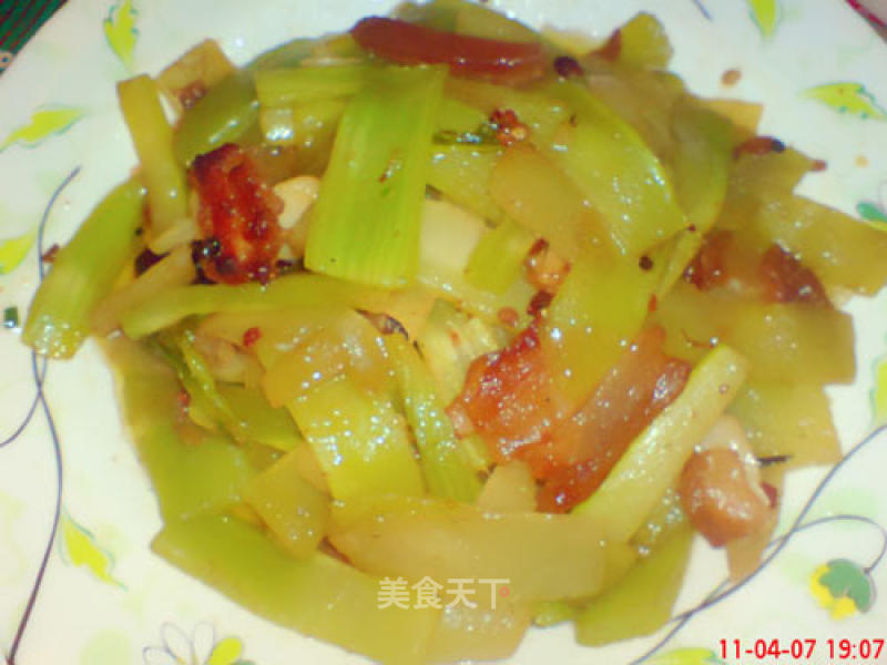 Lettuce Stir-fried Pork Slices recipe