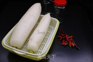 Hot and Sour Crispy Pickled Radish recipe