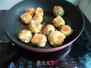 Fried Pork Vermicelli with Stuffed Tofu recipe