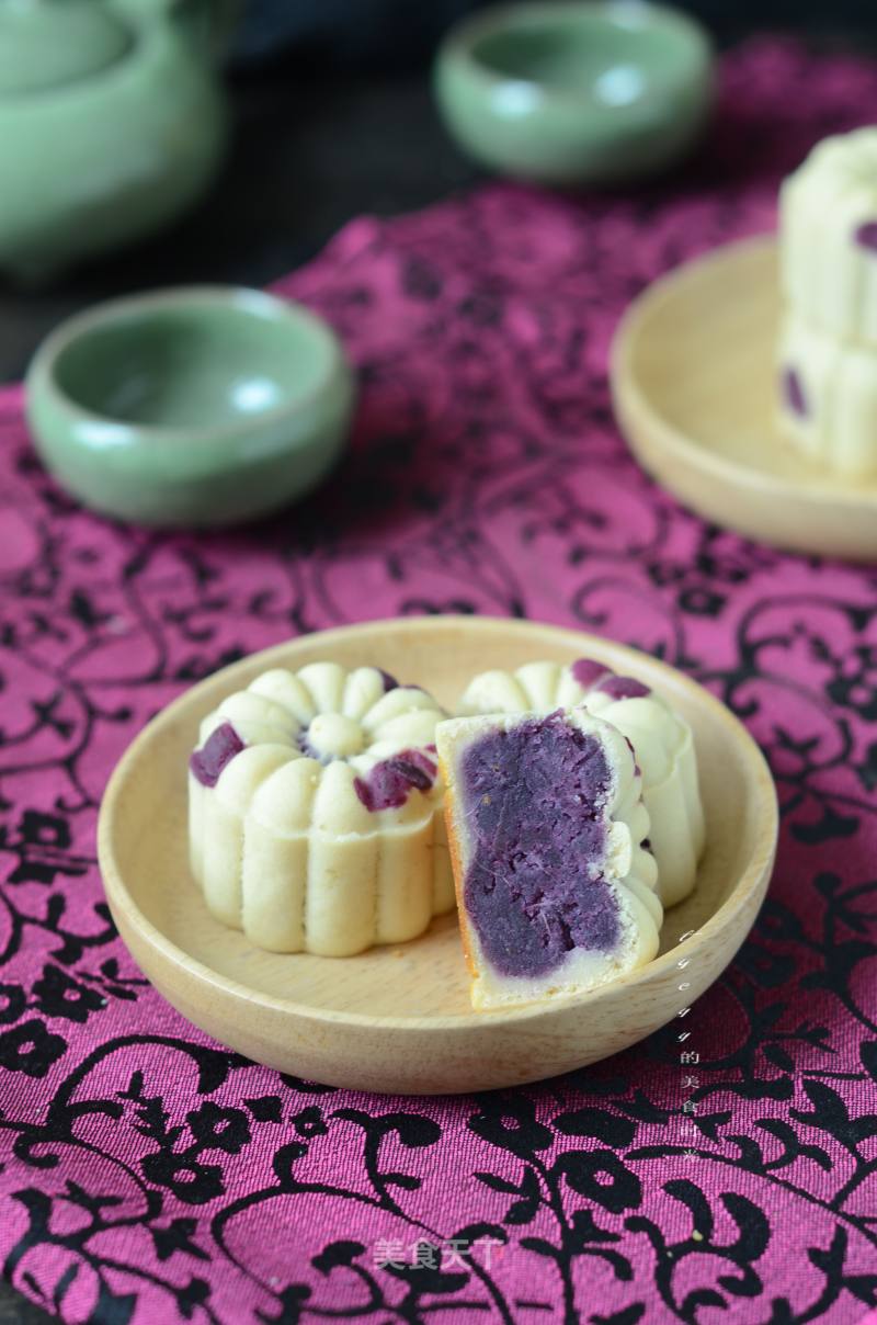 Taoshan Purple Sweet Potato Mooncake
