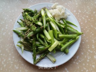 Stir-fried Shrimp with Asparagus recipe