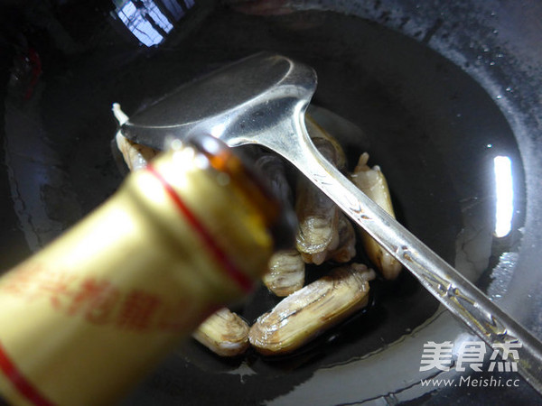 Fried Razor Clams with Yuba recipe