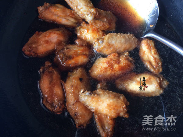 Finger Sucking Cola Chicken Wings recipe