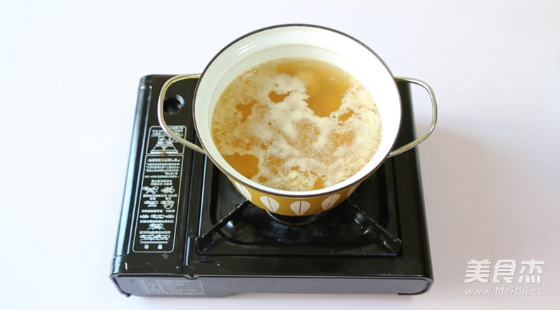Hongguo Family Recipe-meatballs and Tomato Sauce Noodles recipe