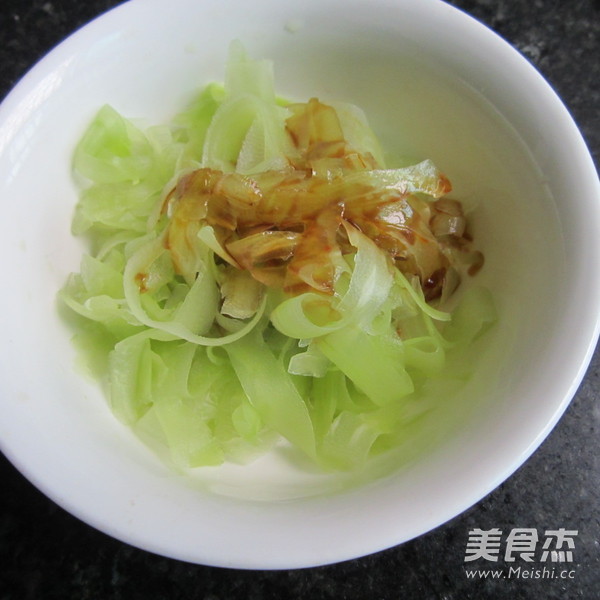 Lettuce Slices in Sauce recipe