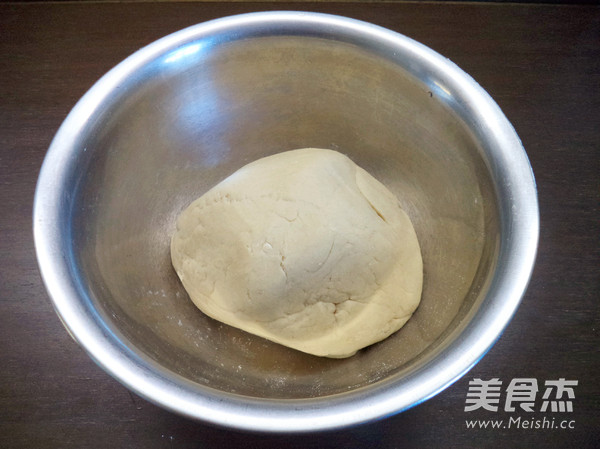 Stir-fried Noodles with Beef Cat's Ears recipe