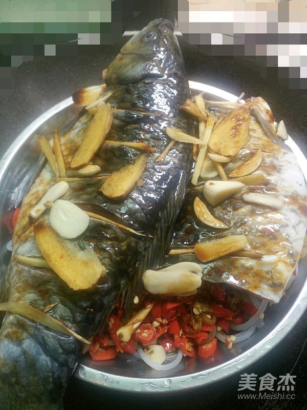 Steamed Vermicelli with Crucian Carp recipe