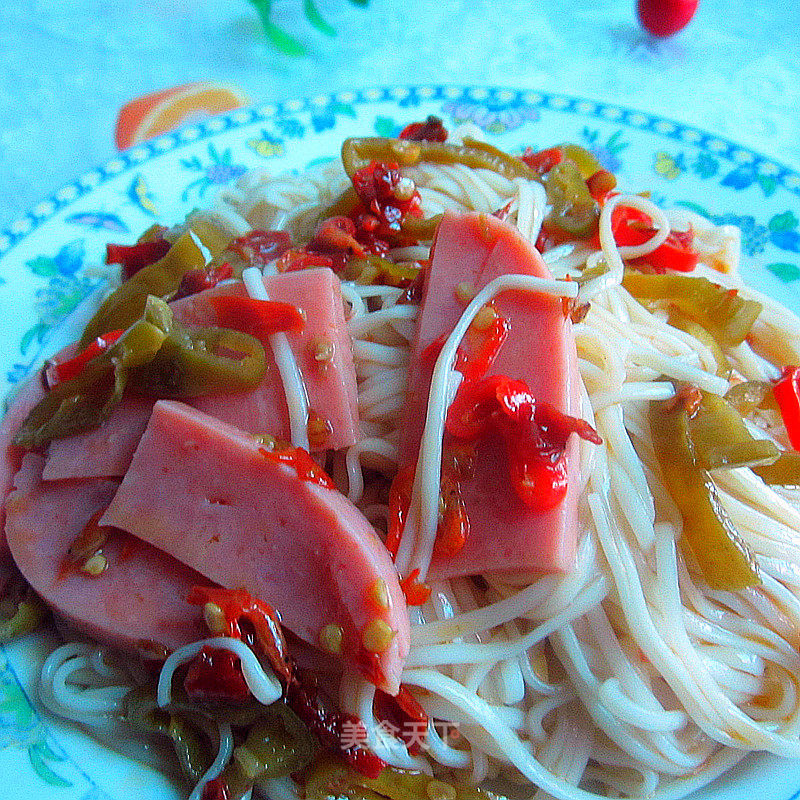 Sour and Spicy Rice Prawn Noodles recipe