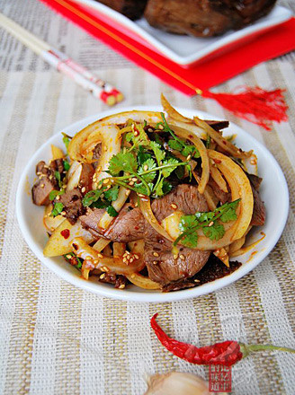 Beef with Spicy Onion recipe