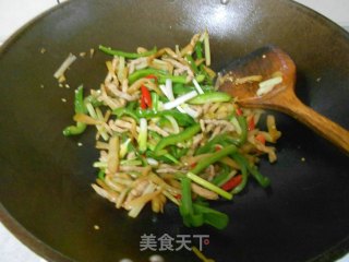 Stir-fried Mustard with Three Shreds recipe