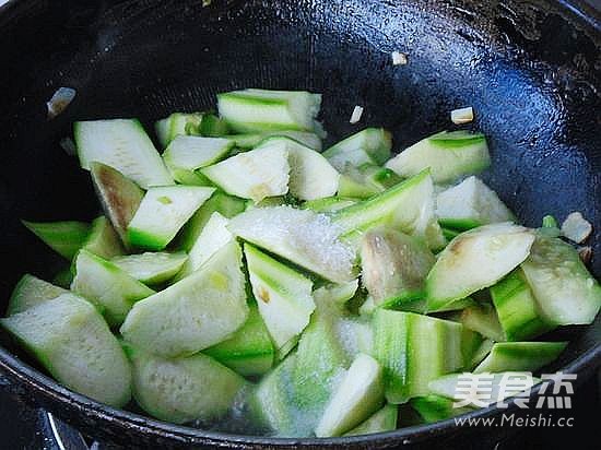 Vegetarian Fried Snake Gourd recipe