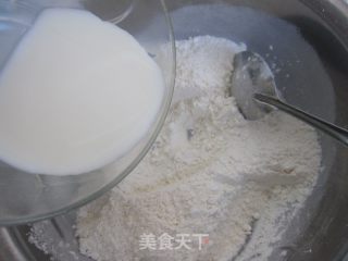 Electric Baking Pan Soda Biscuits recipe