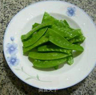 Fried Pork Belly with Leek Sprouts and Snow Peas recipe