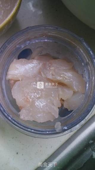 Fish Stuffed with Green Peppers recipe