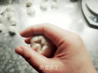 Su-style Mustard and Fresh Meat Mooncakes recipe