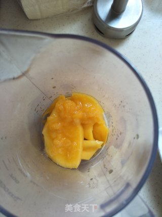 Mango Milkshake recipe