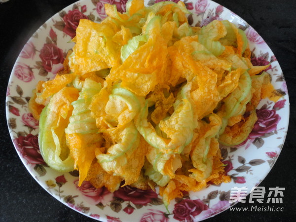 Fried Pumpkin Flowers recipe