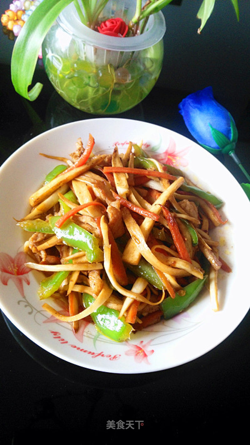 Stir-fried Pork with Bamboo Shoots recipe