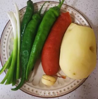 #快手小炒菜#～fried Potato Chips with Hot Pepper recipe