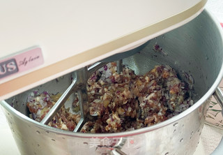 Thin Skin Stuffing Fresh and Bursting Juice | Two-color Fresh Meat and Onion Buns recipe
