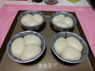 【milk Crispy Honey Bean Buns】 recipe