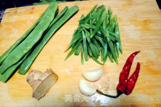 Stir-fried Kidney Beans recipe