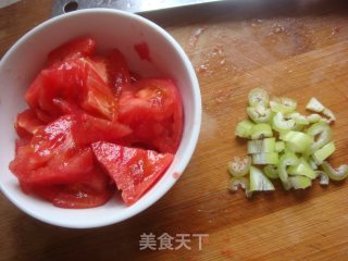 Tomato Soy Pot Noodles recipe