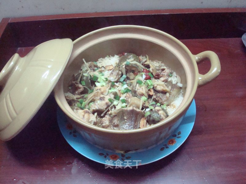 Pond Lice Fish Claypot Rice recipe