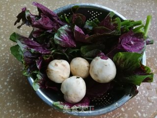 Red Amaranth, Mushroom and Egg Soup recipe