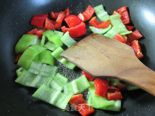 Stir-fried Thousand Page Tofu with Green Red Pepper recipe