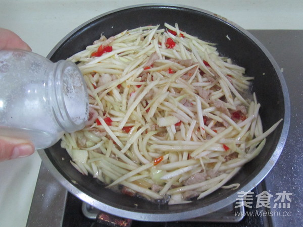 Stir-fried Shredded Pork with Chopped Pepper and Rice recipe