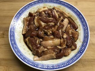 Steamed Pork with Millet Noodles recipe